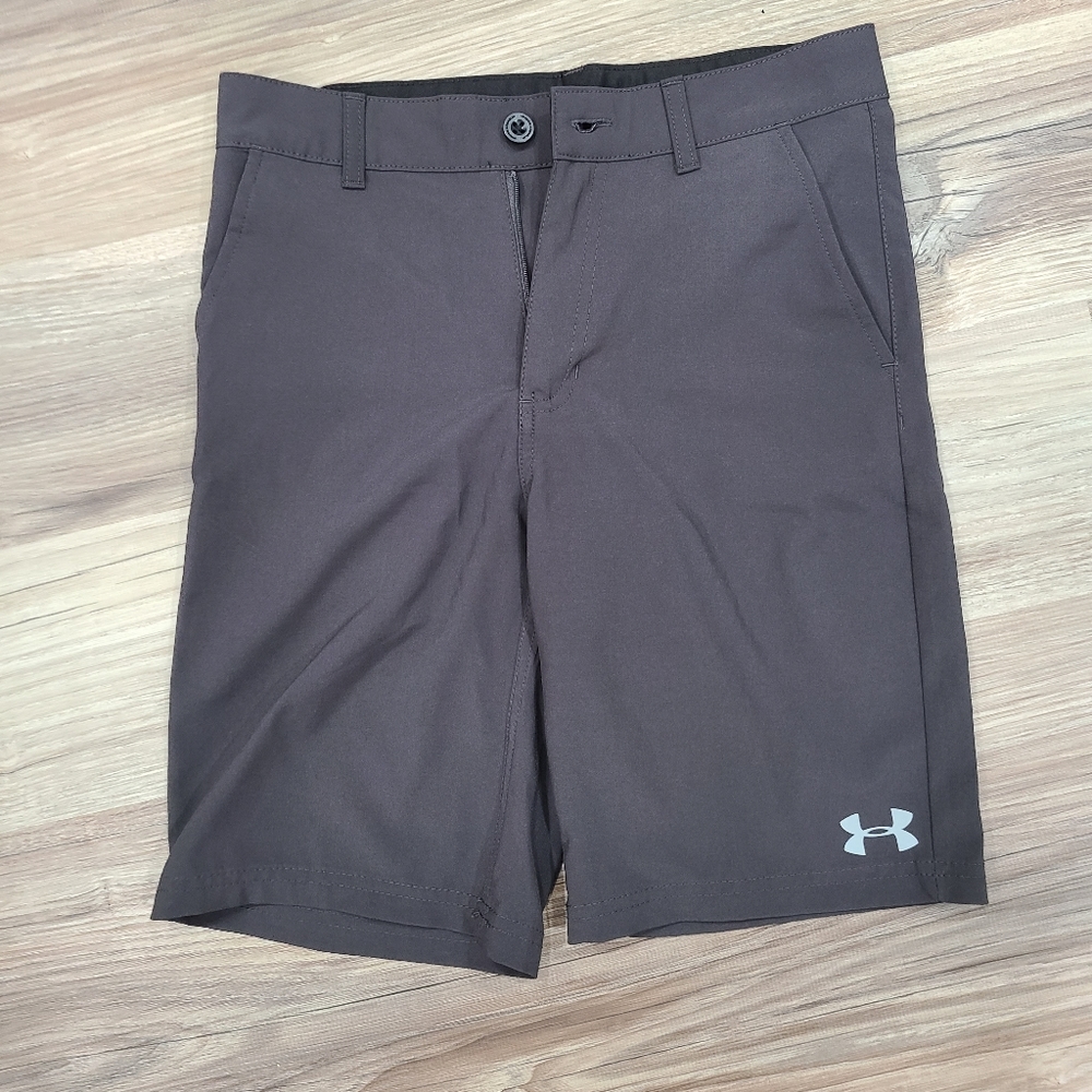 Boys lightweight Underarmour Shorts